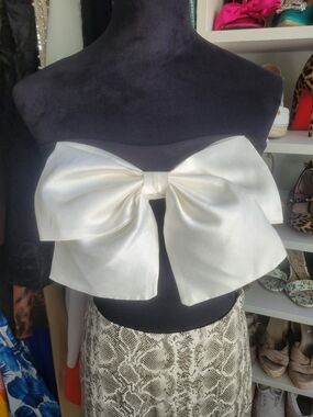 Black Strapless Top with Cream Bow Accent Aesthetic